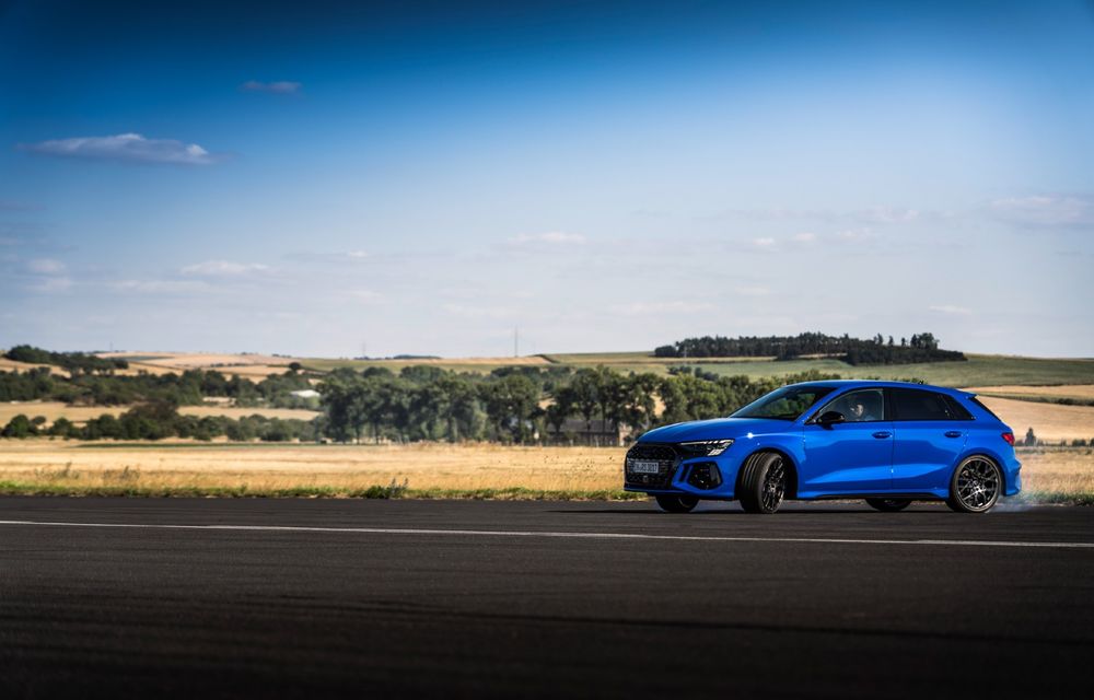 Noul Audi RS3 Performance: viteză maximă de 300 de km/h și producție de 300 de exemplare - Poza 40