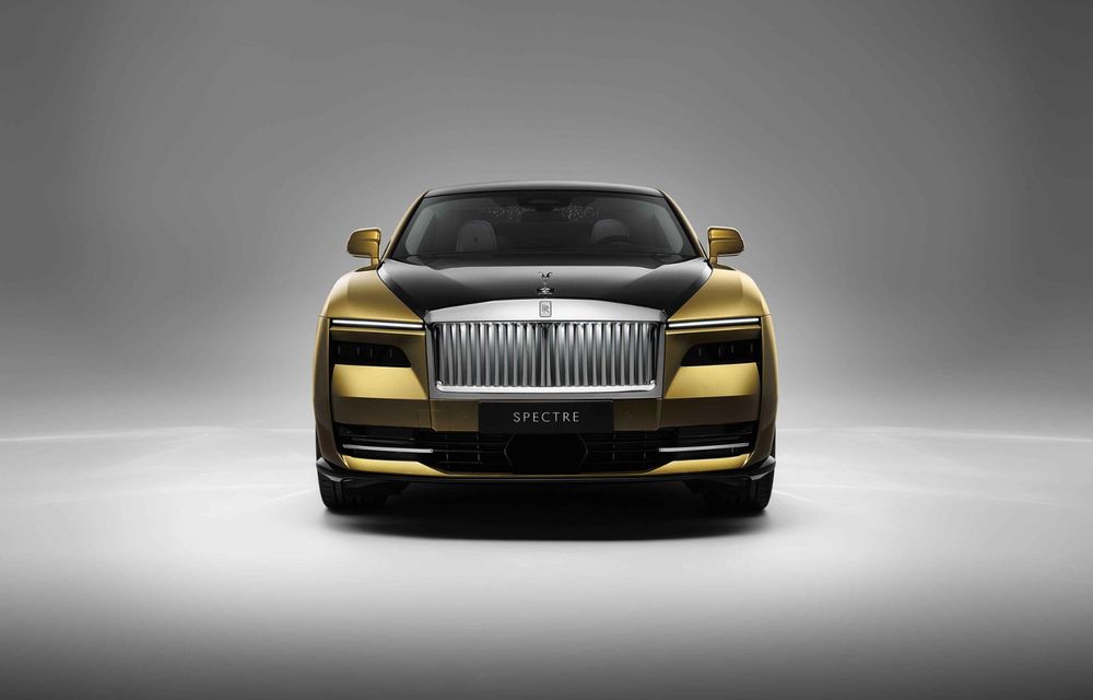 Rolls-Royce Spectre este primul model electric al mărcii: 520 kilometri autonomie - Poza 2