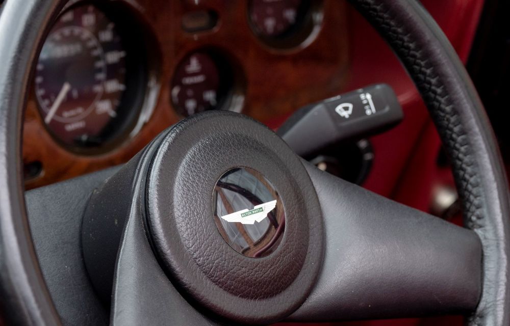 Legendarul Aston Martin V8 aniversează 50 de ani de la debut - Poza 10