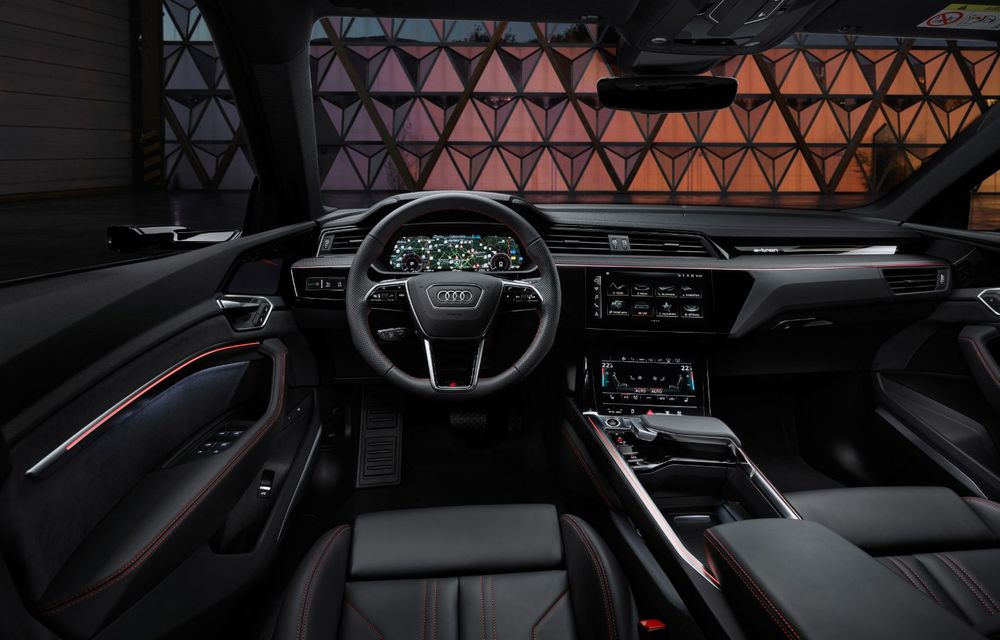 Am văzut pe viu noul Audi Q8 e-tron: 5 lucruri esențiale despre faceliftul vechiului Audi e-tron - Poza 29