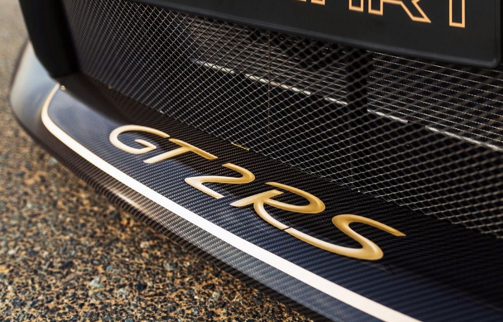 Cum faci un Porsche de jumătate de milion de euro? Iei un 911 GT2 RS și îl faci de 958 de cai putere - Poza 14