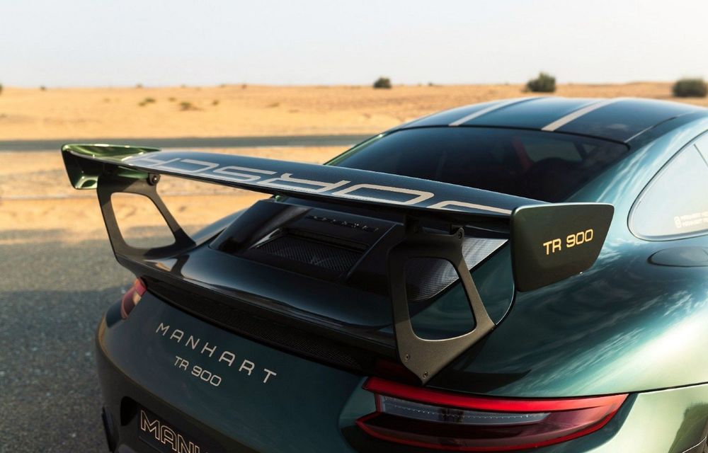 Cum faci un Porsche de jumătate de milion de euro? Iei un 911 GT2 RS și îl faci de 958 de cai putere - Poza 21