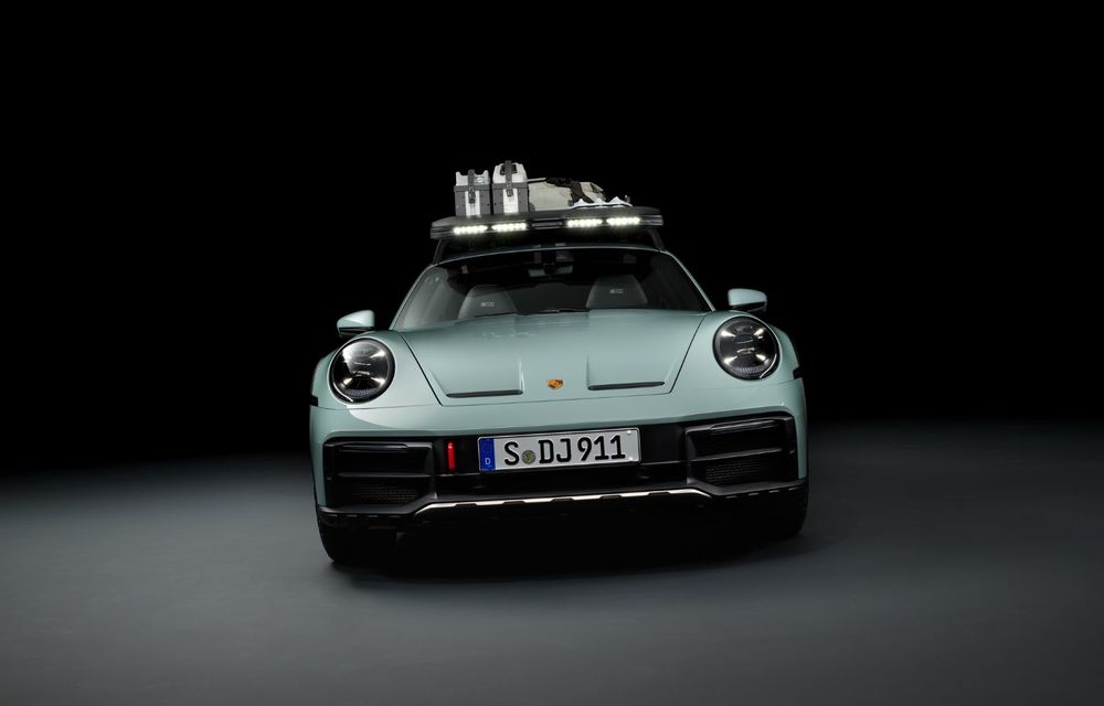 Porsche 911 Dakar: supercar pentru off-road, inspirat de modelul din 1984 - Poza 11