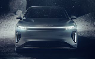 Primele imagini cu noul SUV electric Lucid Gravity. Americanii promit performanțe de supercar