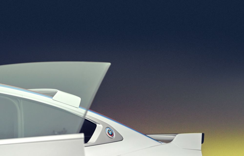 Renașterea lui Batmobile: Noul BMW 3.0 CSL este aici cu cel mai puternic motor cu 6 cilindri și cutie manuală - Poza 25