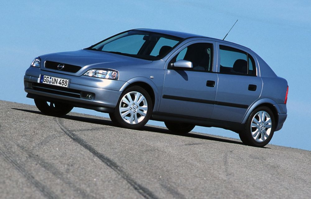 10 mașini care au făcut istorie în România: de la Dacia 1100, până la Opel Astra G - Poza 12