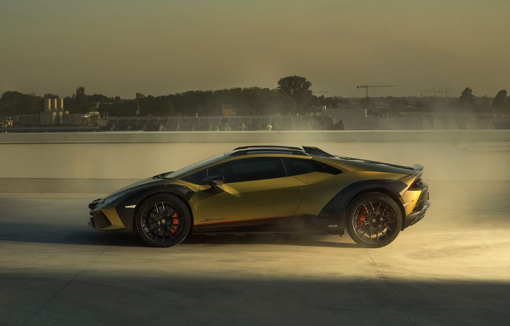 Noul Lamborghini Huracan Sterrato, un supercar de 610 cai putere, pentru off-road - Poza 44