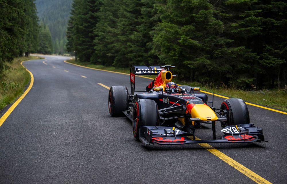 ULTIMA ORĂ: Red Bull a dus monopostul de Formula 1 pe Transalpina - Poza 1