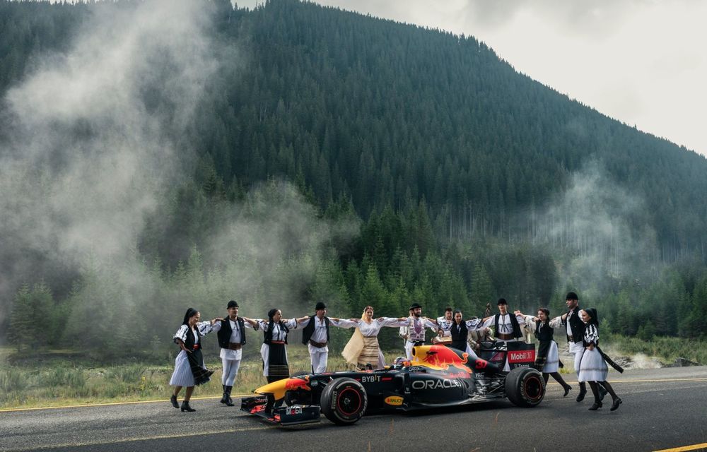 ULTIMA ORĂ: Red Bull a dus monopostul de Formula 1 pe Transalpina - Poza 21