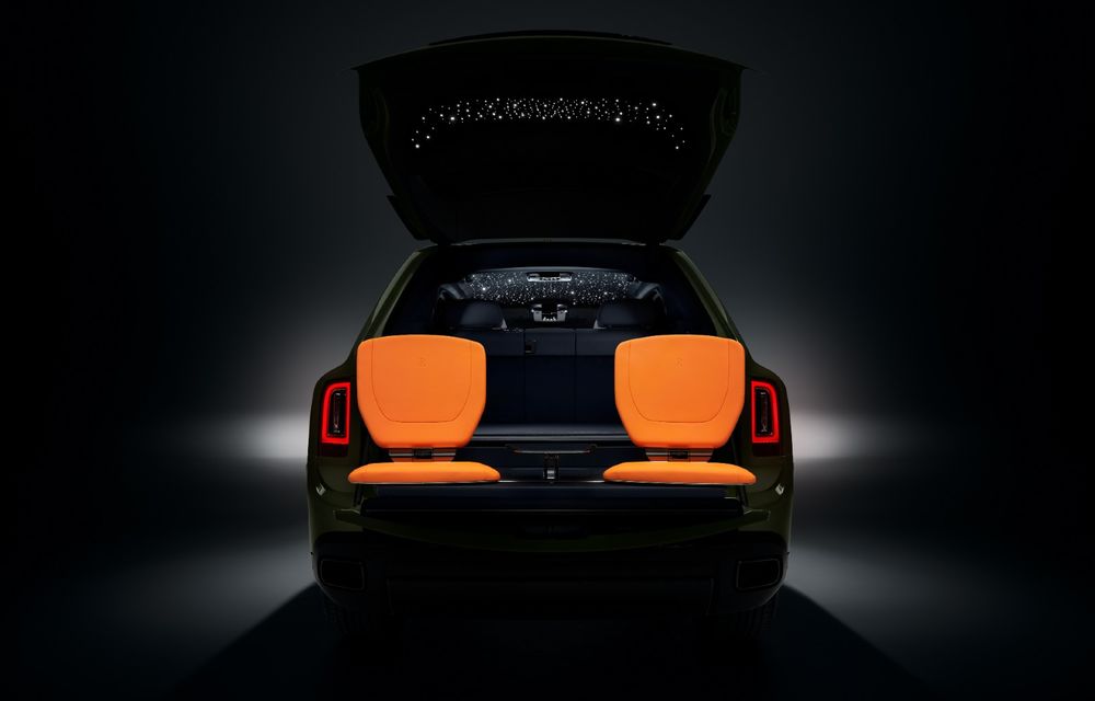 Noul Rolls-Royce Cullinan – Inspired by Fashion: plafon înstelat chiar și în portbagaj - Poza 17