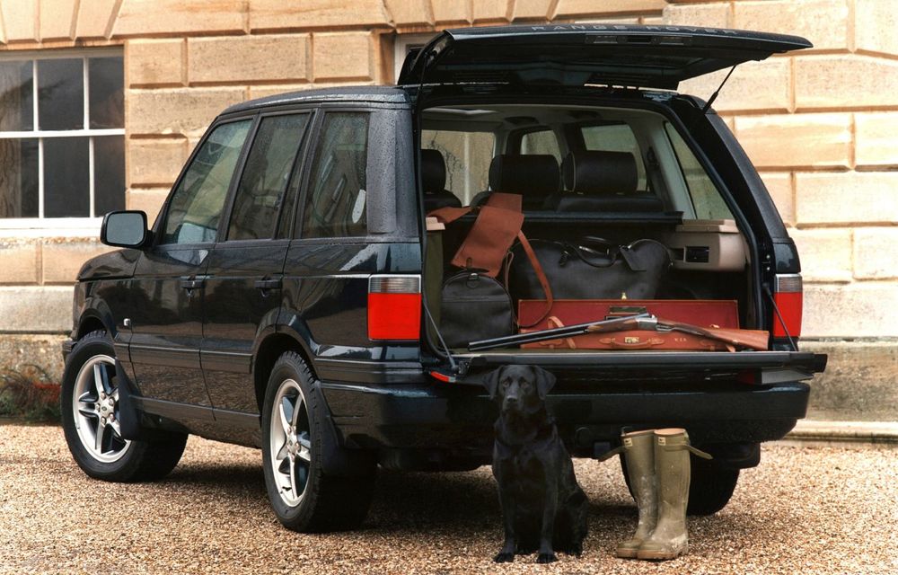 Istoria modelului Range Rover: cum a evoluat de la un SUV umil cu 3 uși, la o limuzină 4x4 - Poza 34