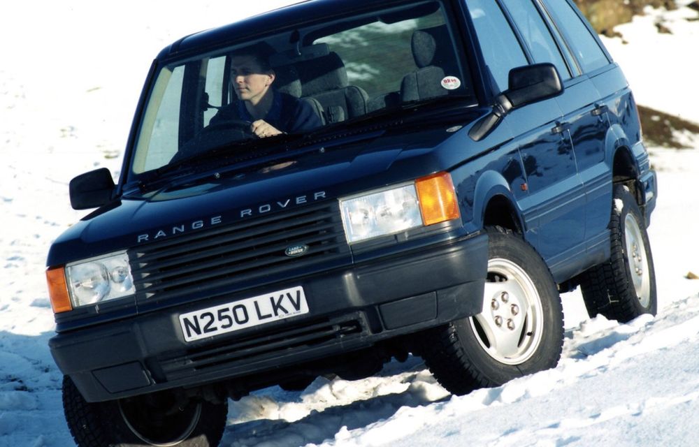Istoria modelului Range Rover: cum a evoluat de la un SUV umil cu 3 uși, la o limuzină 4x4 - Poza 32