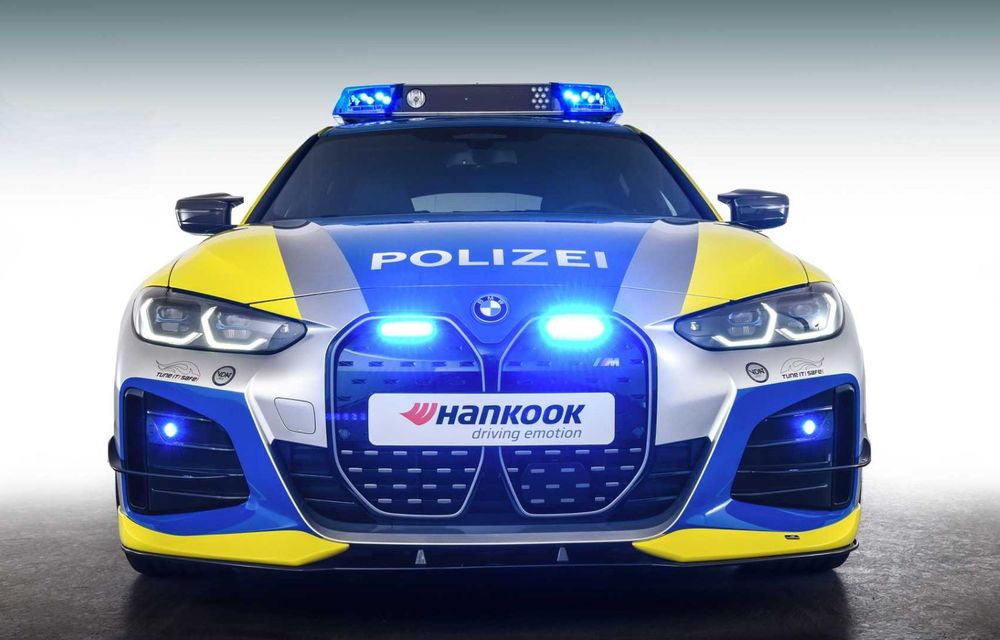 BMW i4 ajunge mașină de poliție. Electrica a fost pregătită de AC Schnitzer - Poza 8