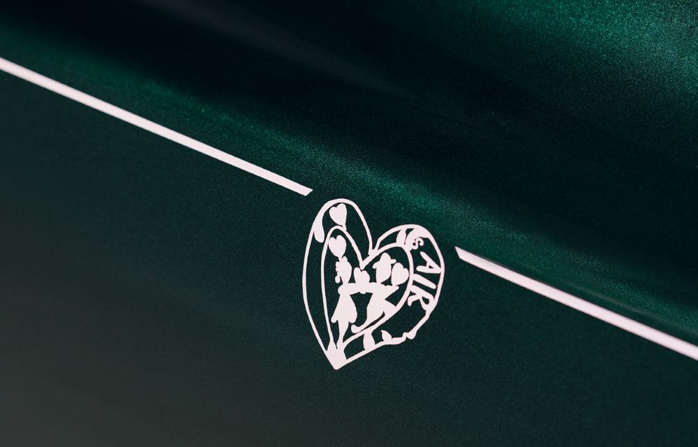 Rolls-Royce prezintă 6 exemplare Phantom speciale, inspirate de elementele naturii și omenire - Poza 3