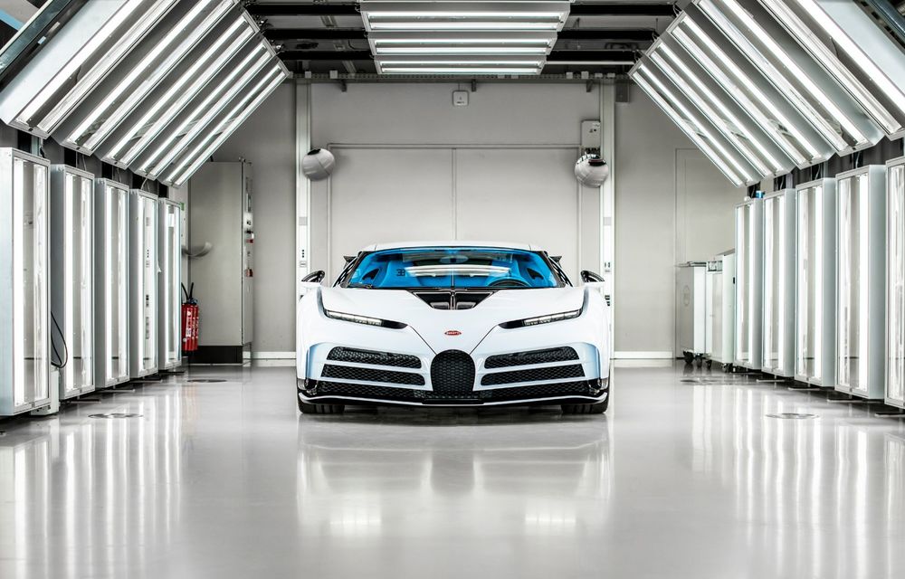 Bugatti: Toate cele 10 exemplare Centodieci au fost livrate clienților - Poza 2