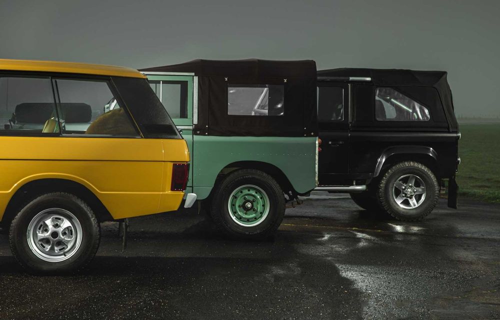 Land Rover Defender clasic și prima generație Range Rover, transformate în mașini electrice - Poza 4