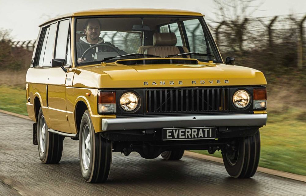 Land Rover Defender clasic și prima generație Range Rover, transformate în mașini electrice - Poza 10