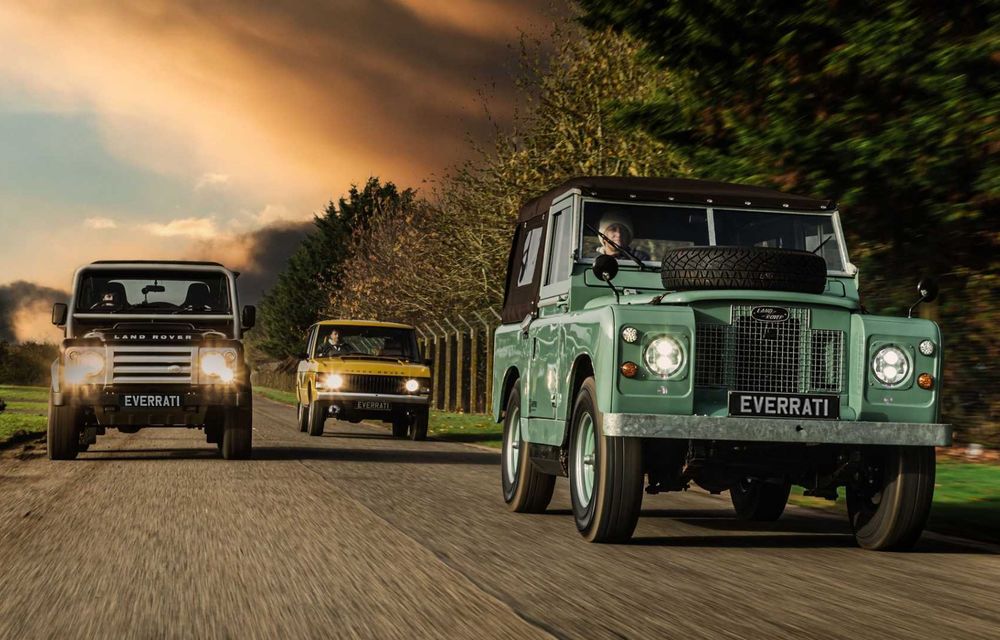 Land Rover Defender clasic și prima generație Range Rover, transformate în mașini electrice - Poza 1