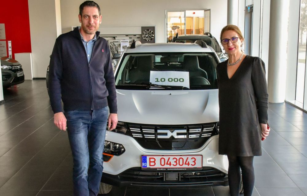 Dacia Spring a adunat deja 10.000 de clienți în România - Poza 2
