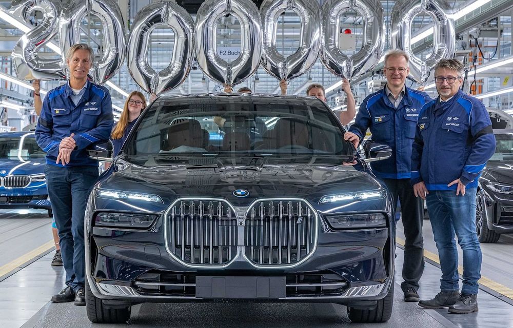 BMW: 2 milioane de exemplare Seria 7 produse la uzina din Dingolfing - Poza 1