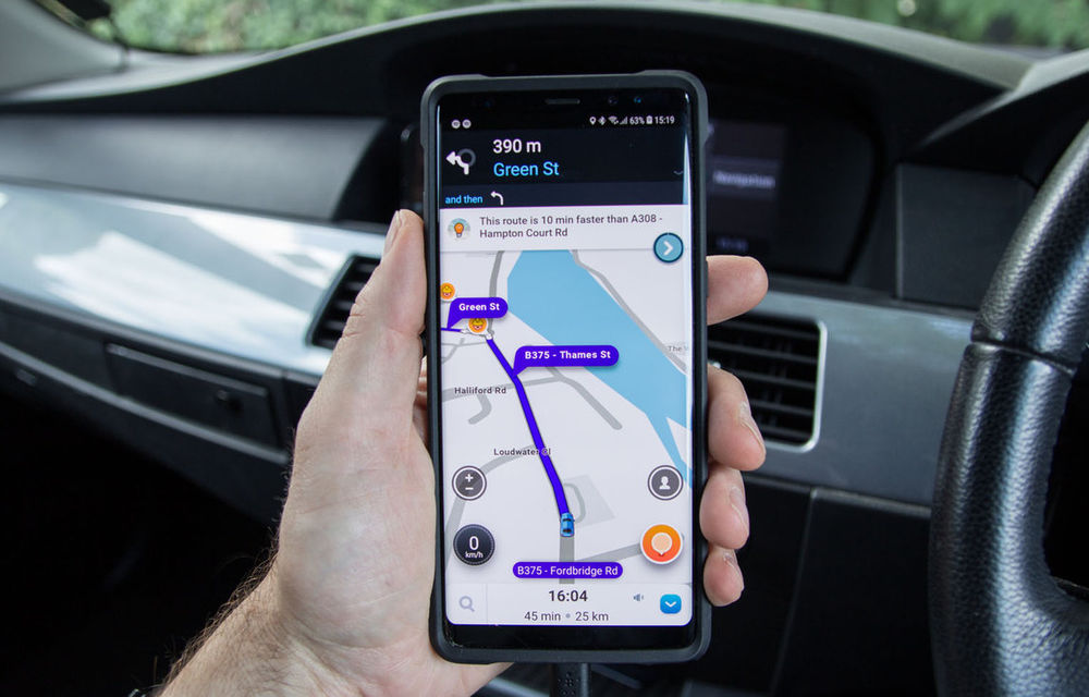 Waze testează o nouă funcție: șoferii vor fi avertizați cu privire la drumurile cu accidente frecvente - Poza 1