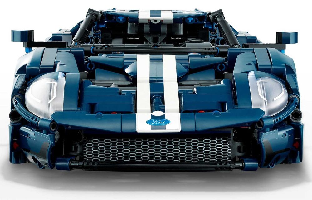 Versiune Lego pentru Ford GT: pachetul conține 1466 de piese - Poza 4