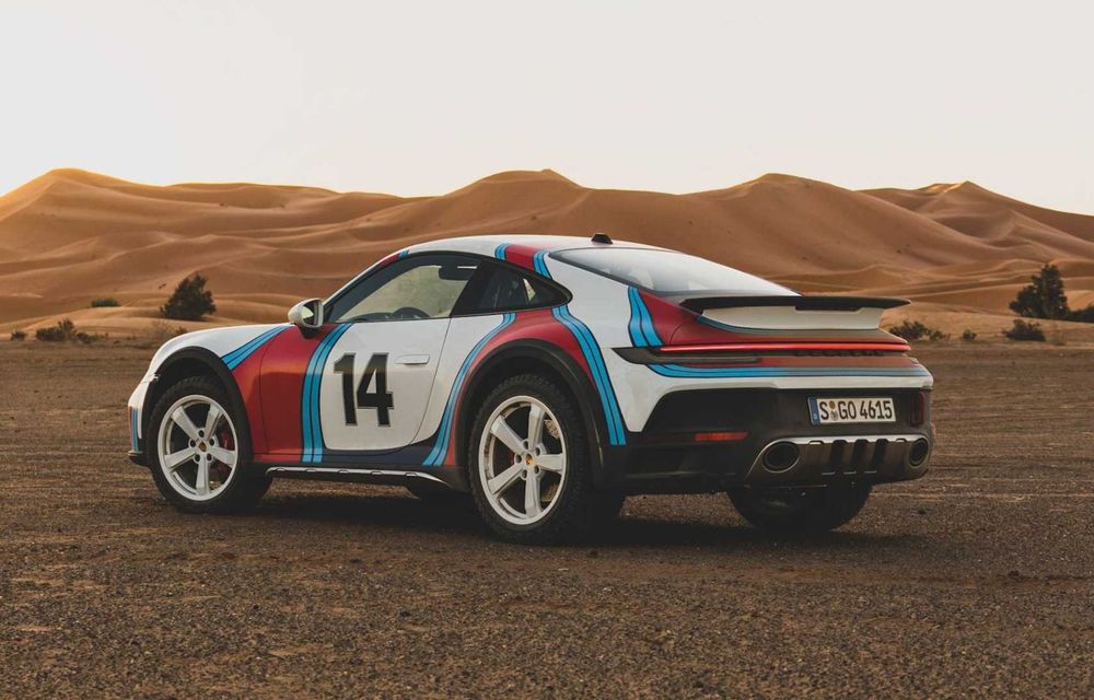 Porsche anunță o serie de teme retro pentru 911 Dakar, inclusiv legendara grafică &quot;Martini&quot; - Poza 9