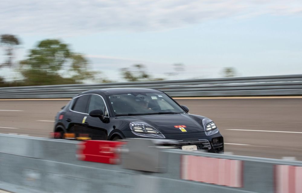 Imagini cu viitorul Porsche Macan electric din timpul testelor. Debut în 2024 - Poza 4