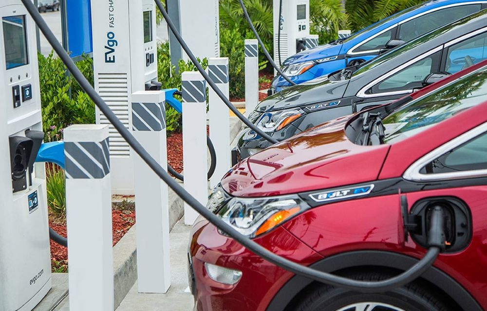 PREMIERĂ: Mașinile electrice au reprezentat 10% din vânzările de mașini noi la nivel mondial - Poza 1