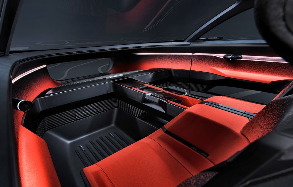 Cine este noul Audi Activesphere: o mașină de teren care se transformă în pick-up - Poza 42