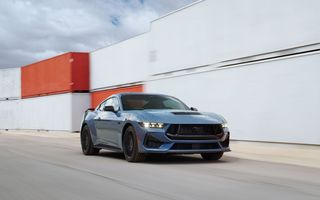 Primul exemplar al noului Ford Mustang s-a vândut cu peste 450.000 de euro