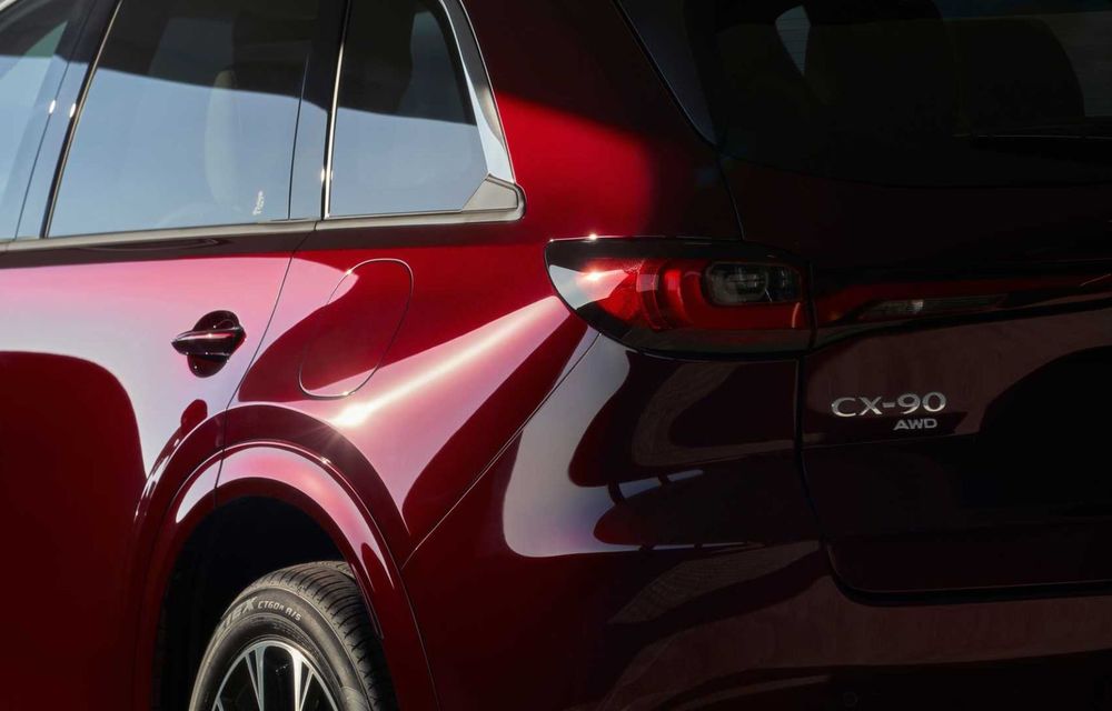 Noua Mazda CX-90 este aici. Cel mai puternic model al mărcii dezvoltă 340 CP - Poza 12