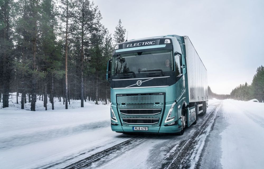 Volvo a livrat primul camion electric în România. Are 300 km autonomie și va rula 100.000 km pe an - Poza 1