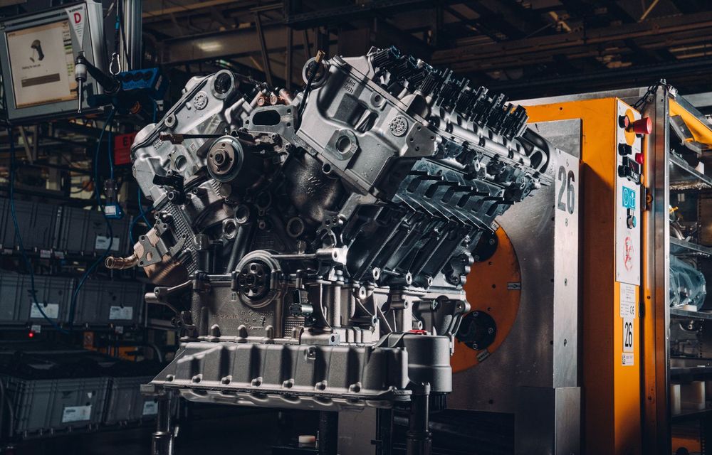 Final de eră. Bentley va opri producția motoarelor W12 - Poza 3
