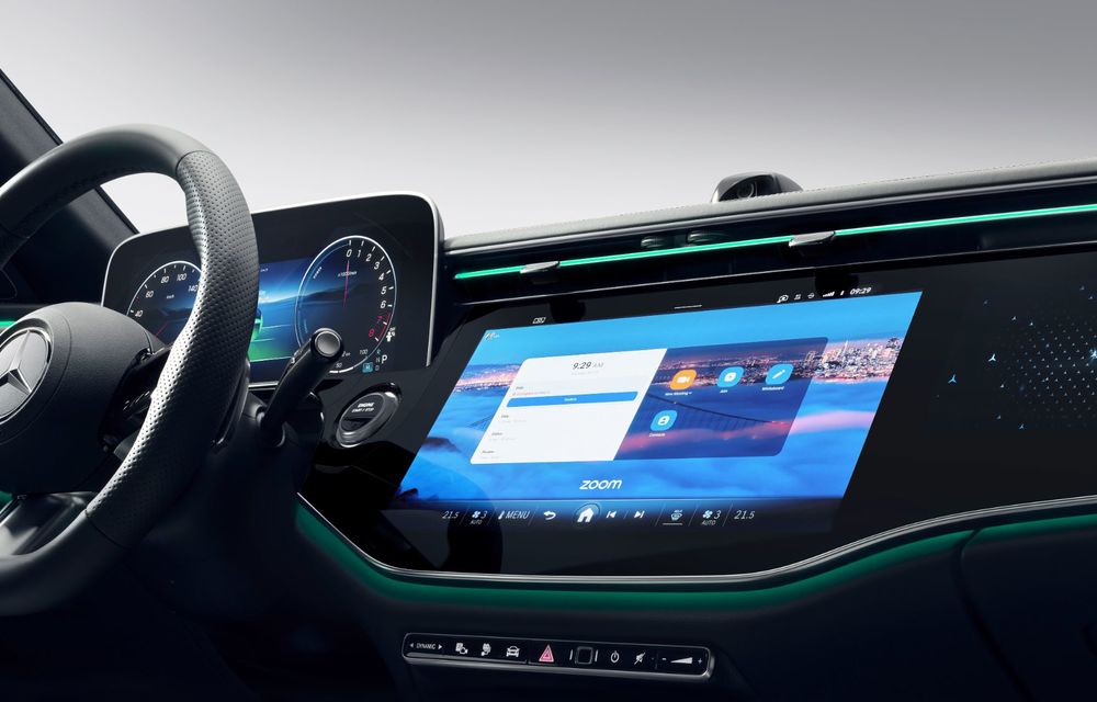 Imagini cu interiorul noului Mercedes-Benz Clasa E: cameră pentru videoconferință și TikTok - Poza 17