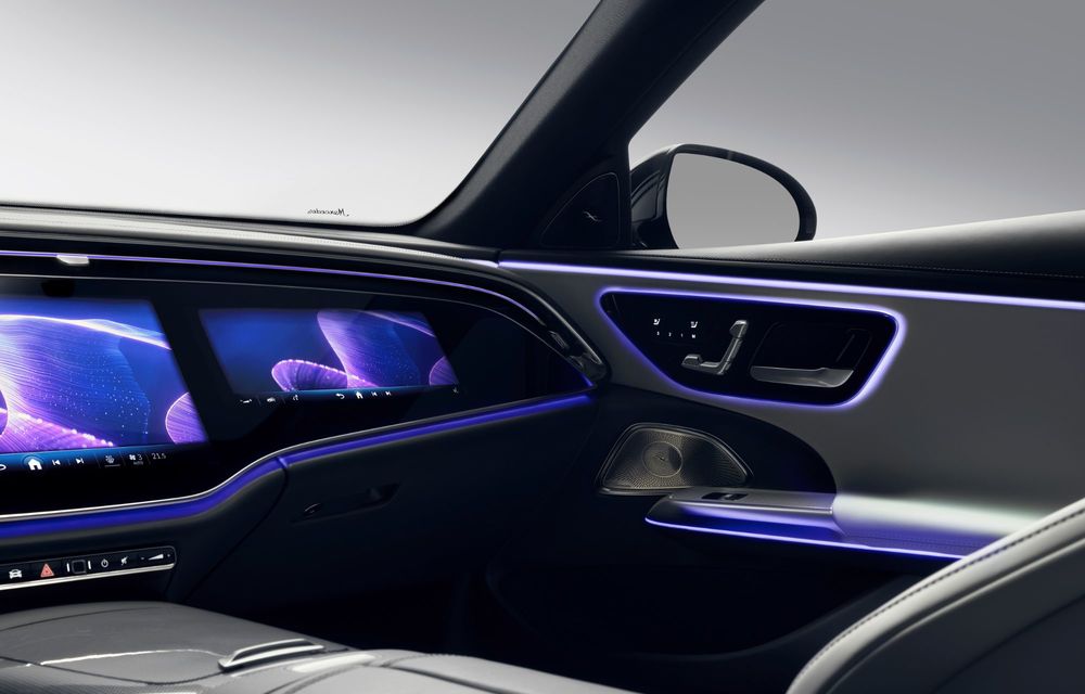 Imagini cu interiorul noului Mercedes-Benz Clasa E: cameră pentru videoconferință și TikTok - Poza 19
