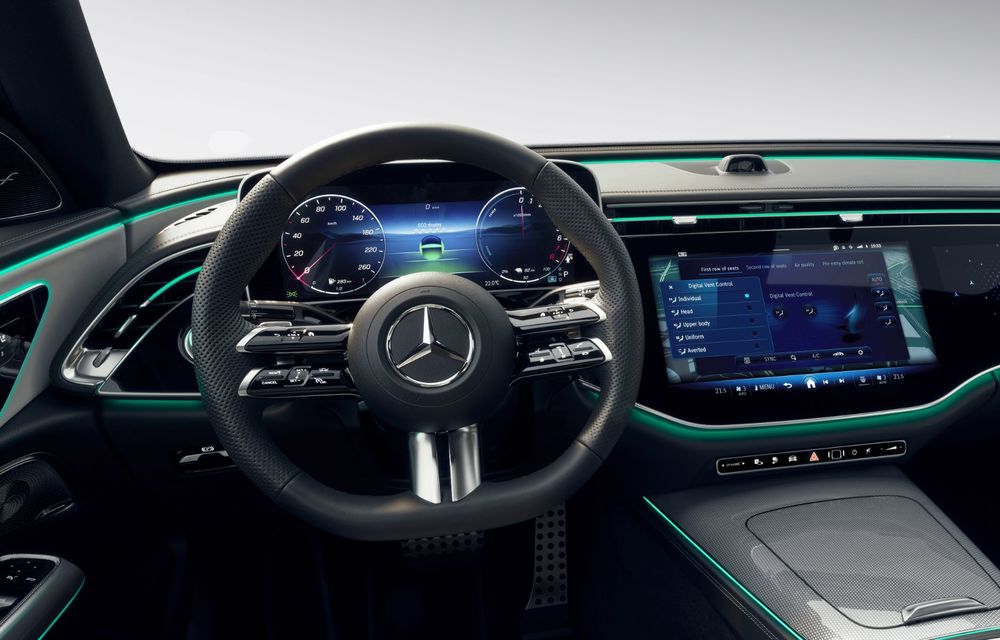 Imagini cu interiorul noului Mercedes-Benz Clasa E: cameră pentru videoconferință și TikTok - Poza 22