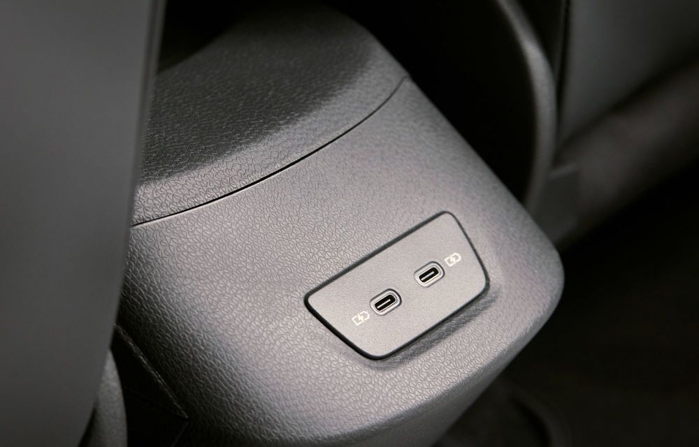 Volkswagen ID.3 facelift: acum avem plastic moale la interior și un ecran cu meniu diferit - Poza 31