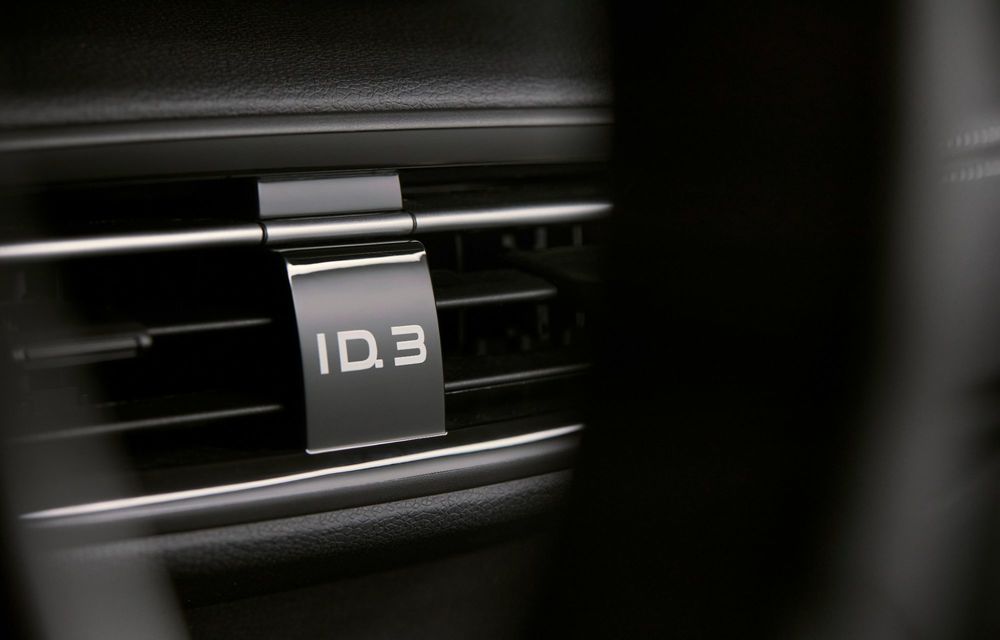 Volkswagen ID.3 facelift: acum avem plastic moale la interior și un ecran cu meniu diferit - Poza 33