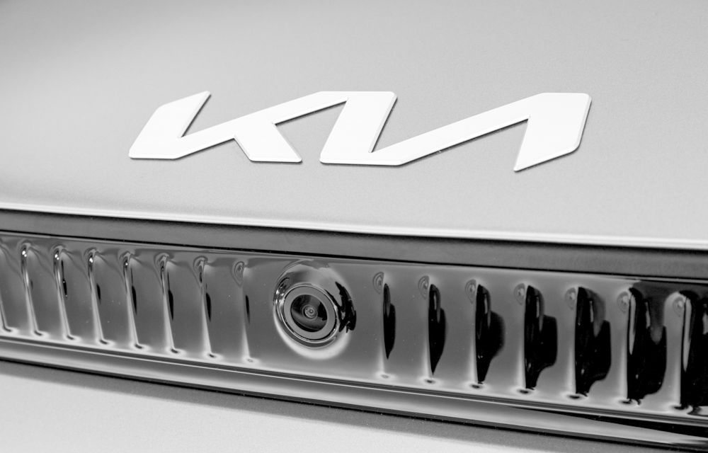 Imagini cu viitorul SUV electric Kia EV9 - Poza 1