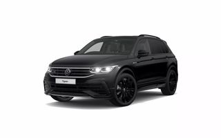 Volkswagen Tiguan primește geamuri fumurii cu o tentă de 90% pe echiparea Black Edition