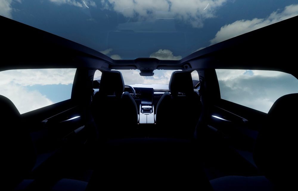 Prima imagine cu interiorul viitorului Renault Espace: plafon panoramic uriaș - Poza 1