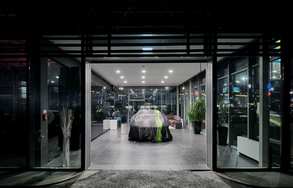 Mercedes-Benz inaugurează primul showroom de lux MAR20X din România - Poza 9
