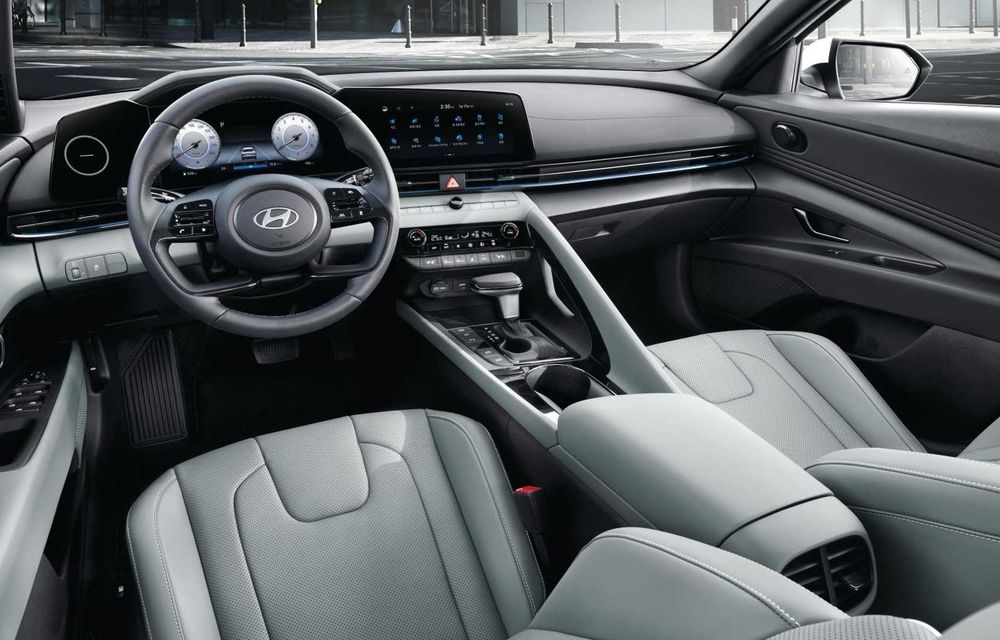 Hyundai Elantra facelift: cheie digitală și cameră de bord integrată - Poza 5