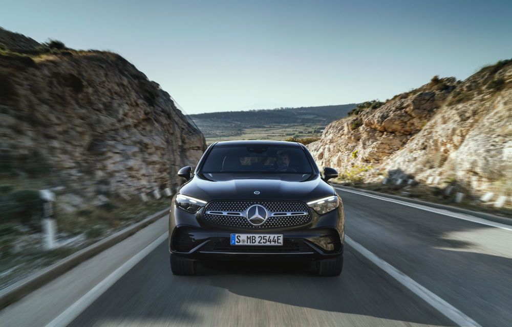 Noul Mercedes-Benz GLC Coupe: versiuni PHEV cu peste 100 km autonomie electrică - Poza 12