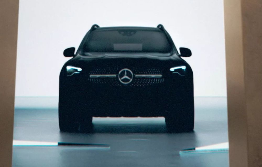 Primele imagini cu Mercedes-Benz GLA și GLB facelift - Poza 2