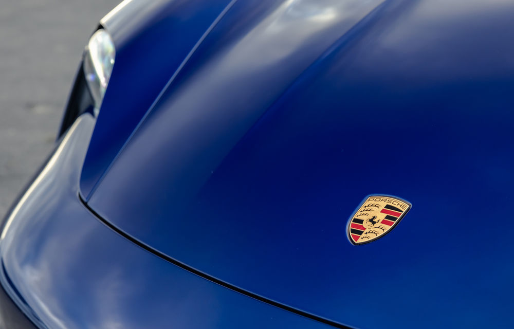 Porsche anunță un SUV cu 7 locuri, complet electric - Poza 1
