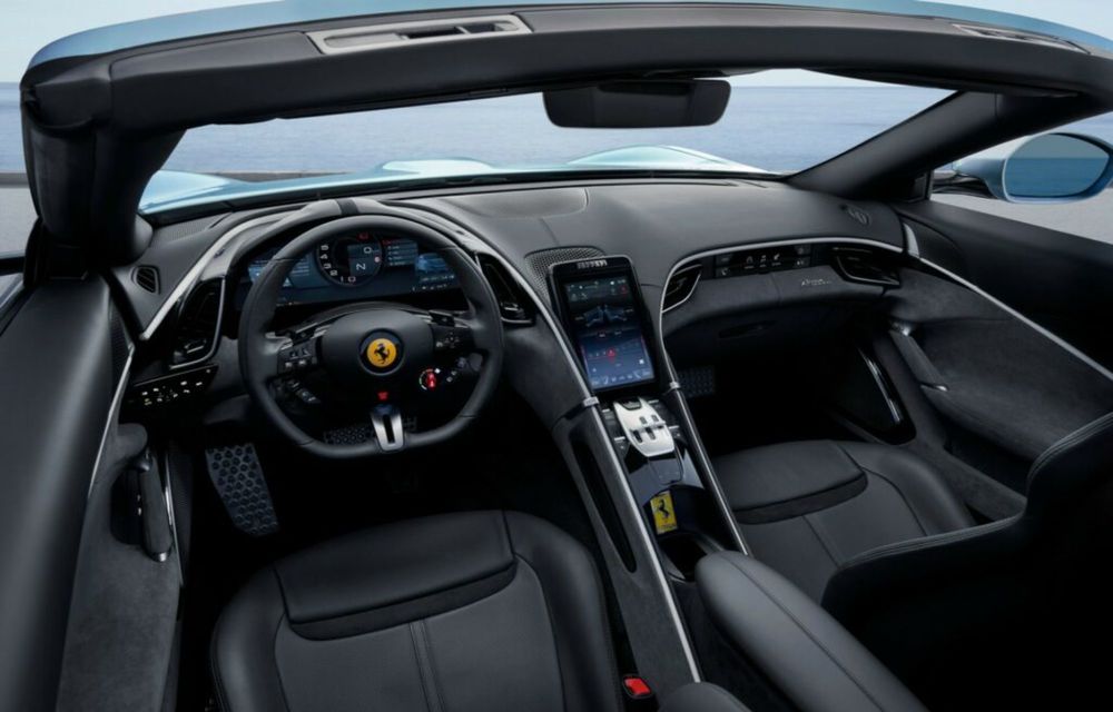 Noul Ferrari Roma Spider: plafon din material textil și motor V8 de 620 CP - Poza 11