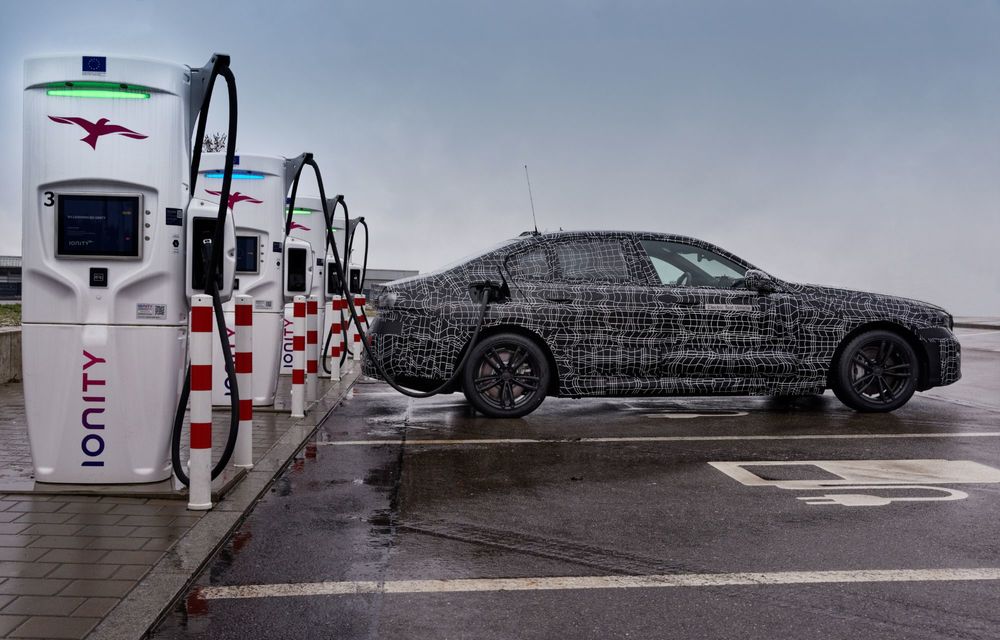 Imagini cu noul BMW i5 din timpul testelor de iarnă - Poza 2