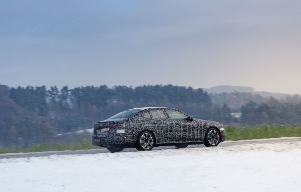 Imagini cu noul BMW i5 din timpul testelor de iarnă - Poza 75